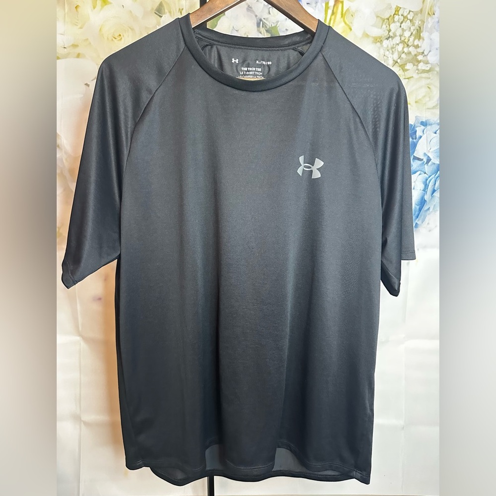 Under Armour mens the tech tee XL